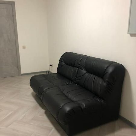 Apartment On Zarwanska Street Kamjanets-Podilskyj Exteriör bild