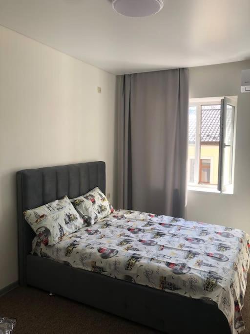Apartment On Zarwanska Street Kamjanets-Podilskyj Exteriör bild